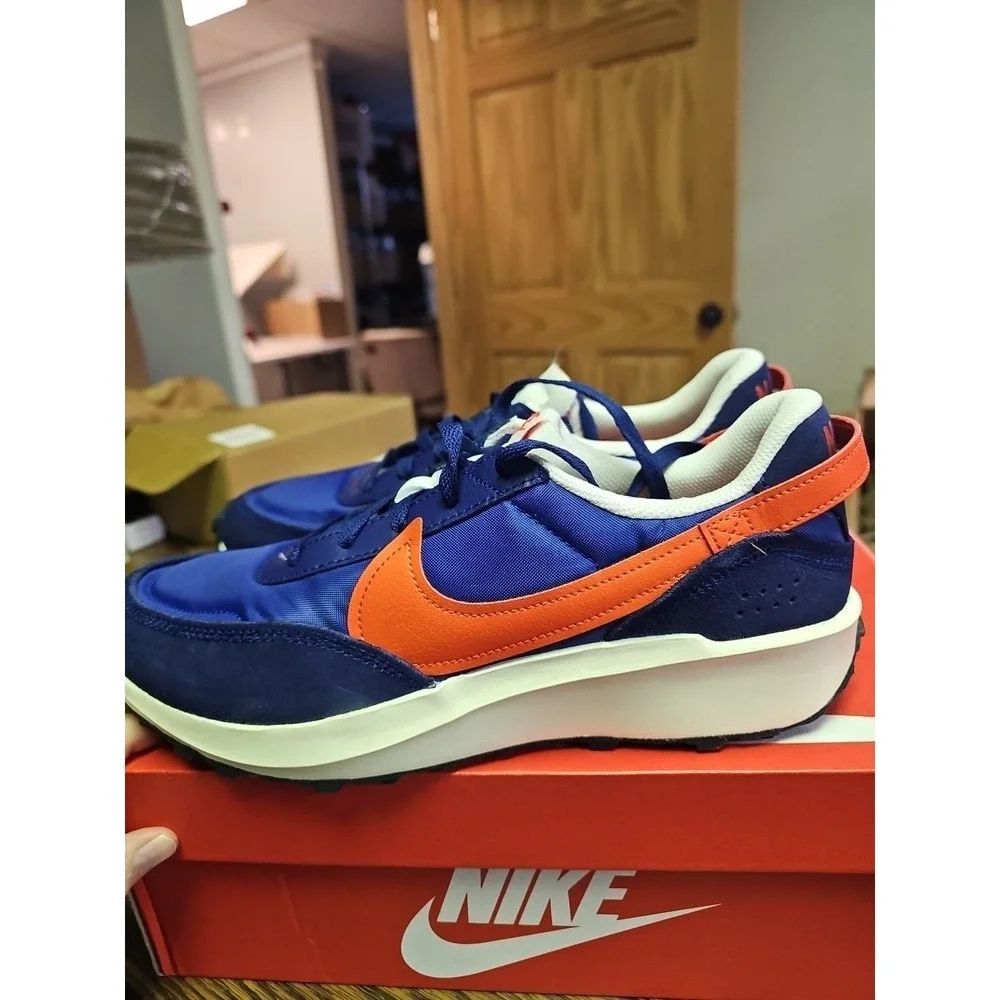 Nike waffle debut